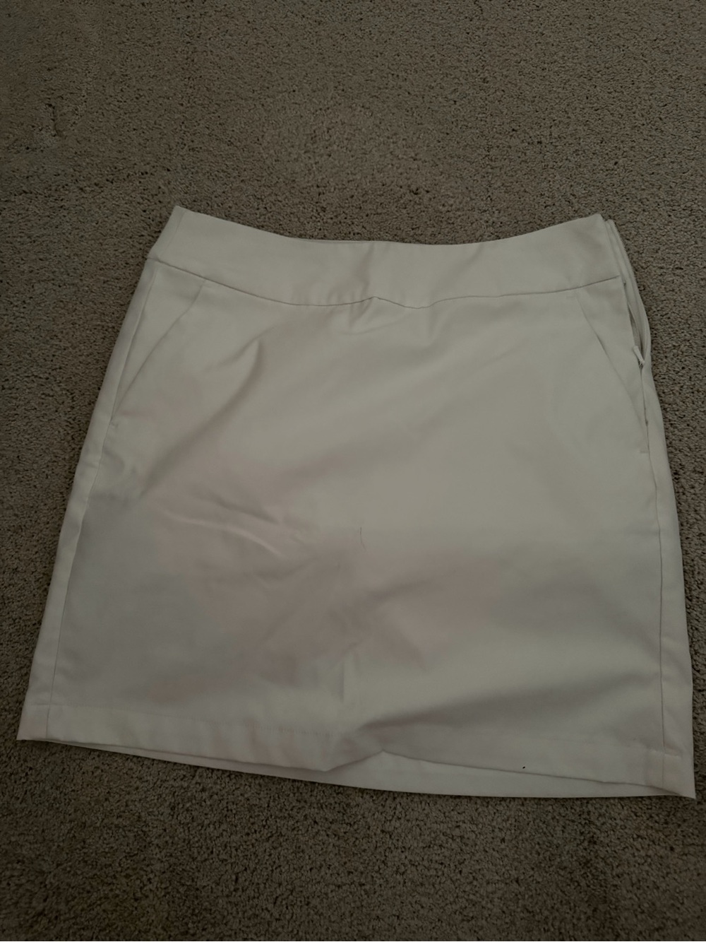 Nike White Skort - Clean Straight Cut